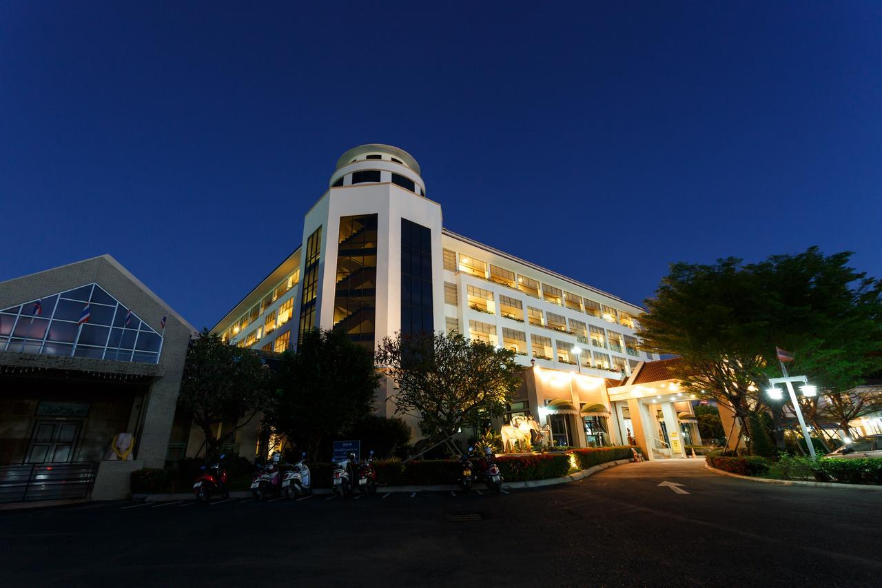 Surin Majestic Hotel 외부 사진