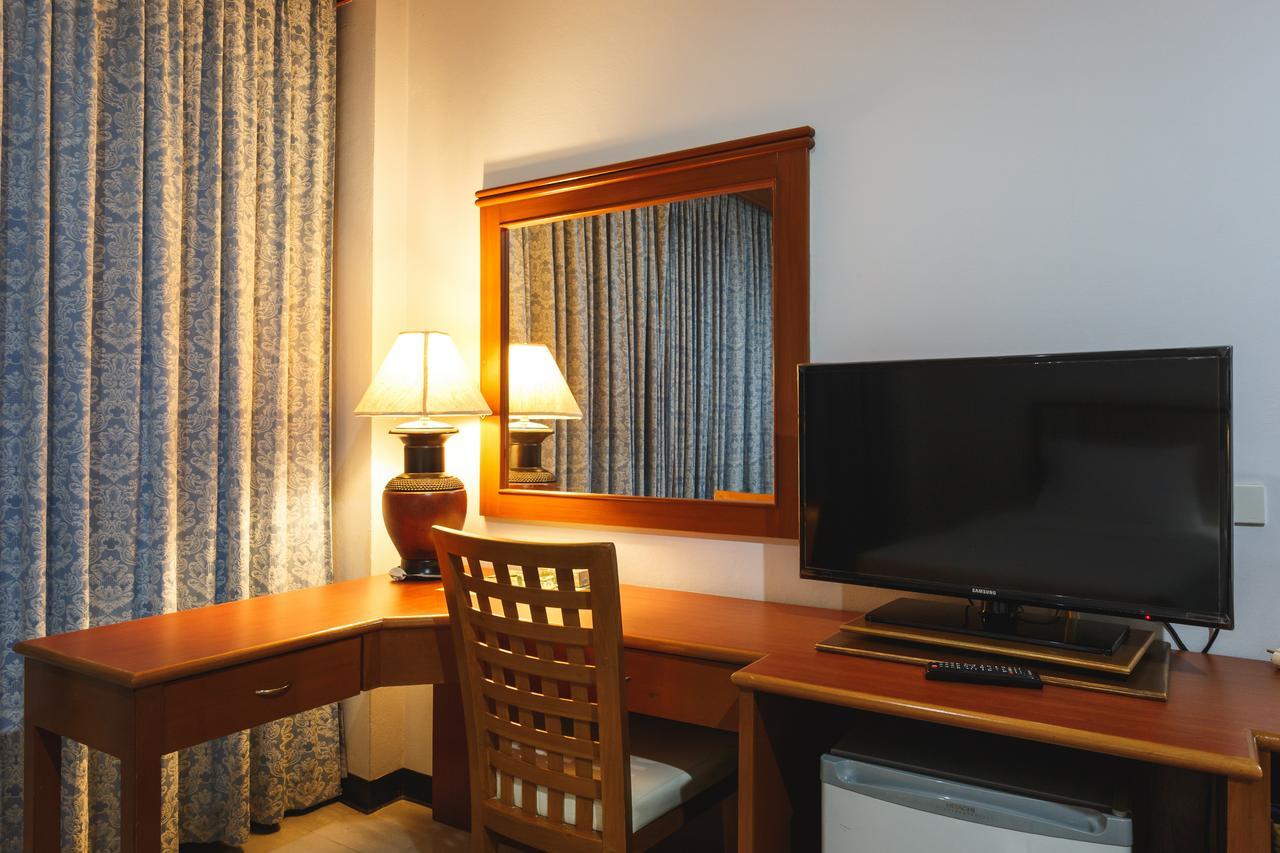 Surin Majestic Hotel 외부 사진